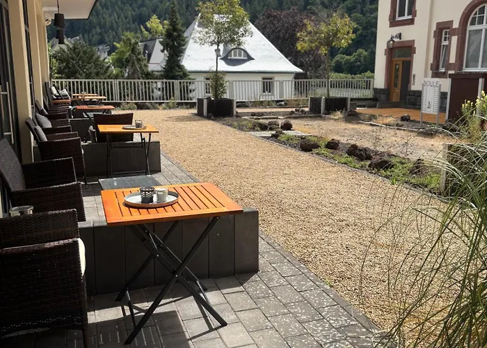 An Der Mosel - Rebenblick Und Sonnenterasse - Kp1 Traben-Trarbach